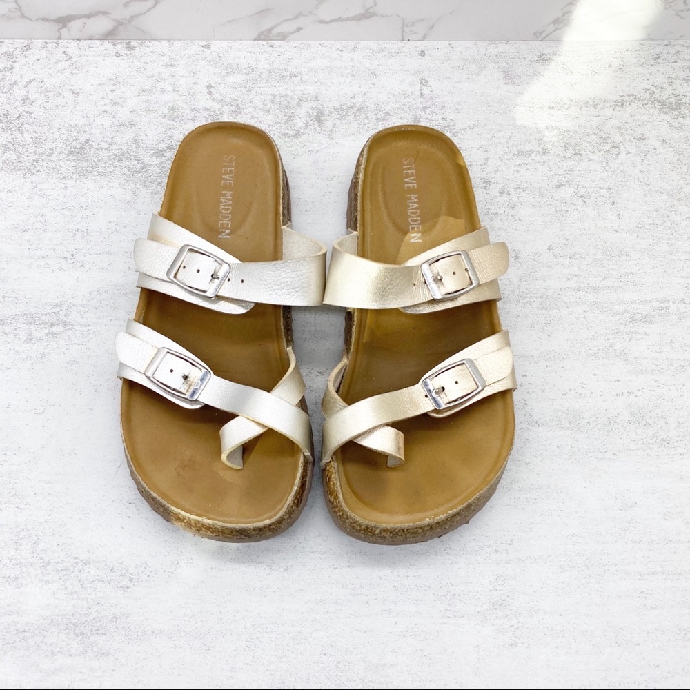 Steve Madden-Metallic Gold Cork Flat Sandals Y13 - Picture 3 of 6